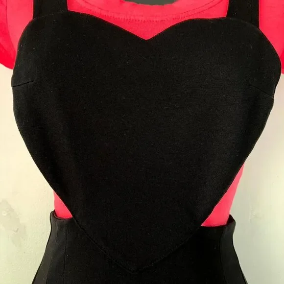 SOLD Retrolicious Cupid Jumper - Black Heart Bib Pinafore Mini Skater Dress - Picture 2 of 7